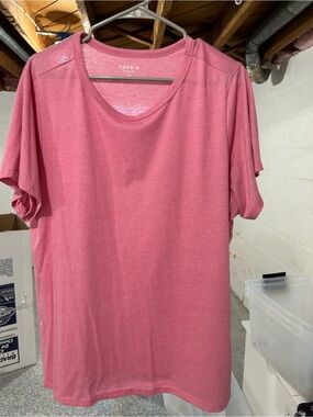 torrid Rose Pink Short Sleeve Tee